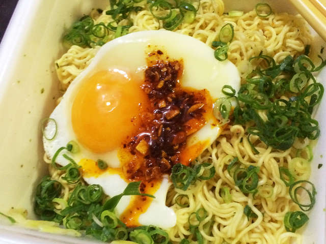 カップ焼きそば簡単アレンジ!